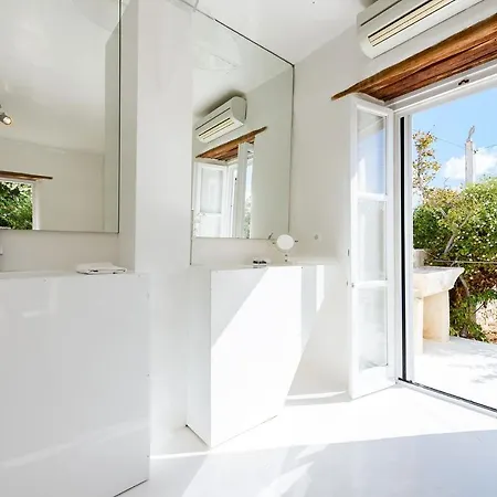 The Olive Mill * Lefkes (Paros)